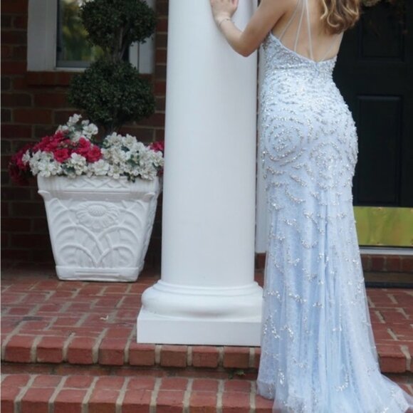 Gianni Bini Beaded & crystals Blue dress - Picture 3 of 4